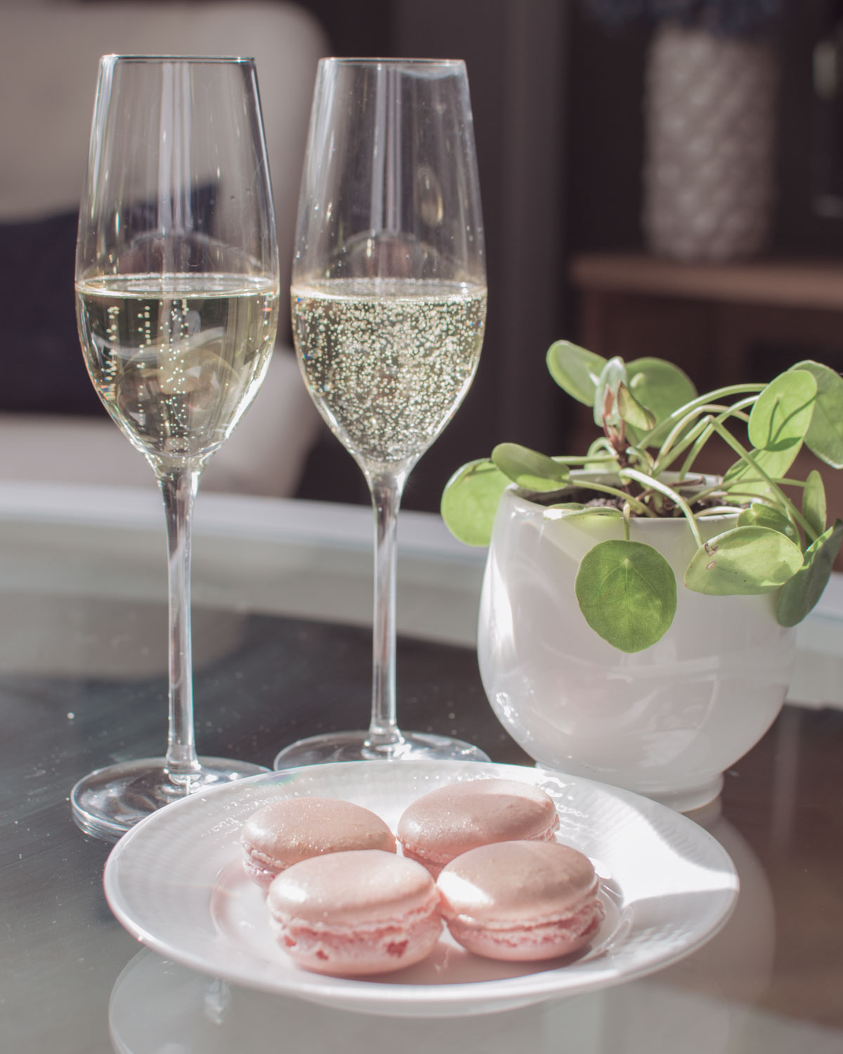 Champagne and pink macarons